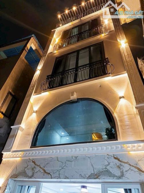 Tìm Chủ Mới Bán Nhà Đường Trần Hưng Đạo,P2,Quận 5.Giá 4tỷ670/76,5m2.SHR.