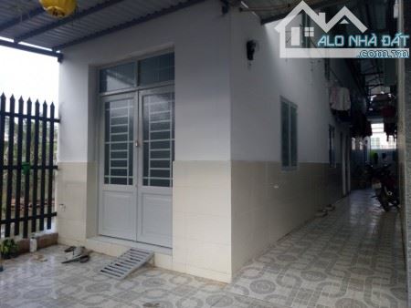 Bán dãy nhà trọ đang cho thuê thu 9 triệu tháng, ngay Chợ Đồn Cây Dương, 5x20 , giá 1ty990