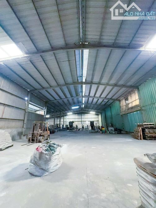 🆘Hạ giá gấp 2 tỉ (8tỉ5 còn 6tỉ500tr ) ➡️Nhà Xưởng Sản Xuất 1700m2