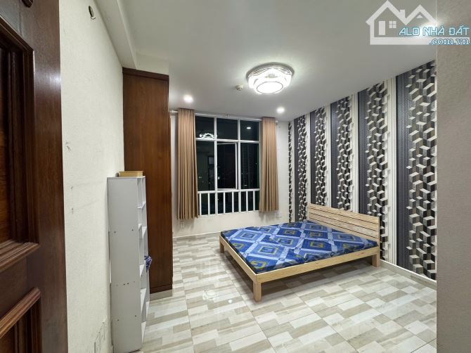 Cần bán căn hộ Hoàng Anh Gold House Lê Văn Lương, X Phước Kiển, Nhà Bè, diện tích 103m2,