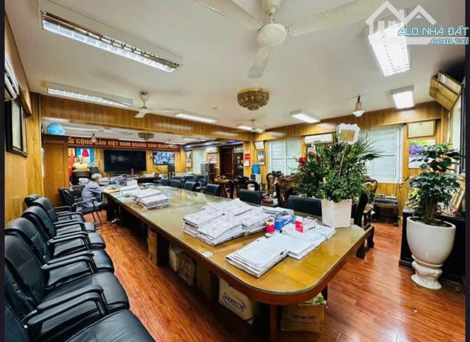 CHỦ NGỘP BANK,HẠ CHÀO 9 TỶ, NGOẠI GIAO ĐOÀN+ CV HOÀ BÌNH+CIPUTRA+ 126M2+7T+MT8,4M=52 TỶ