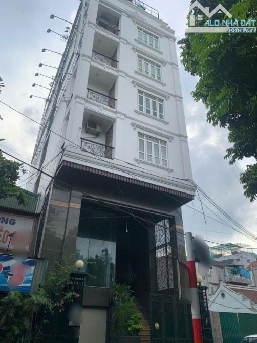 TÒA VĂN PHÒNG CỔ LINH – 140M² x 8 TẦNG – MT 7M – THANG MÁY – Ô TÔ TRÁNH