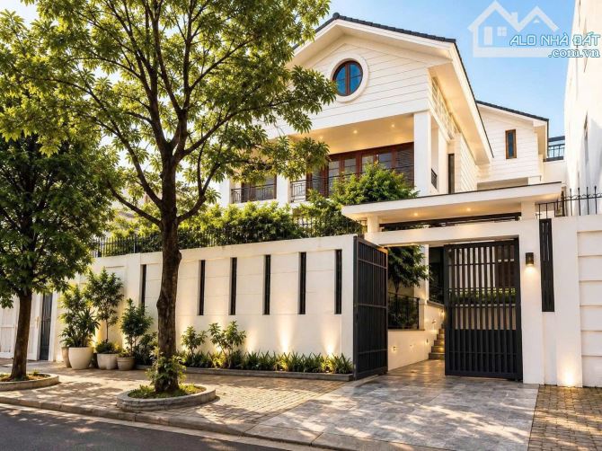 BIỆT THỰ MỚI HOÀN THIỆN – KHUÔN VIÊN 16M × 20M – GIÁ MỚI 90 TỶ