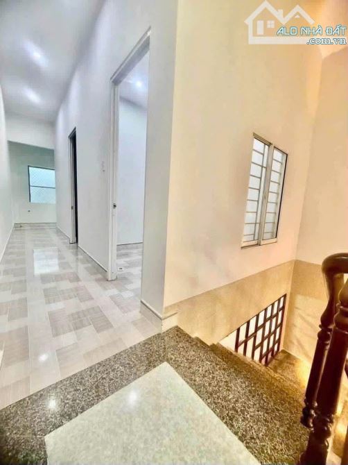 🔥 Nhà 2 Tầng đường Nại Thịnh 6 . Sơn Trà . Gần Sông gần Khán Đài Pháo Hoa Công Năng :