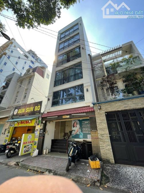 Bán Tòa Nhà 252/55 Cao Thắng P12 Quận 10, DT: 5,3x13m-Hầm 6 Lầu-HĐT 60tr/th GIá 22 tỷ
