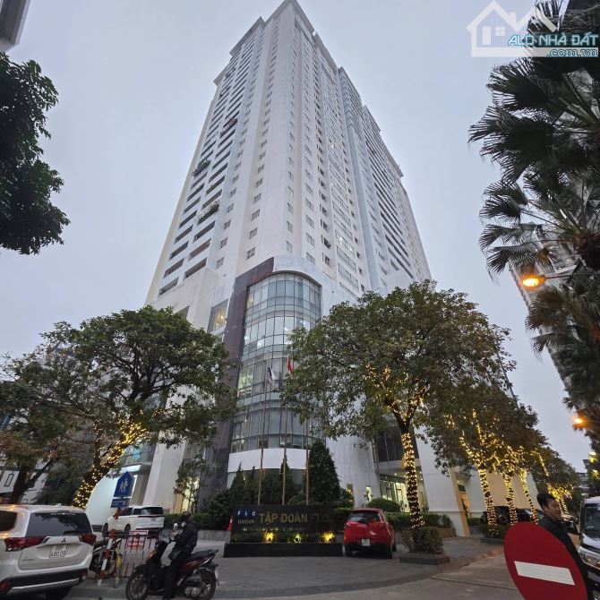 CHCC FLC LANDMARK TOWER MỸ ĐÌNH – 125M² – 3PN, 2WC – TẦNG TRUNG – FULL NỘI THẤT – GIÁ TỐT