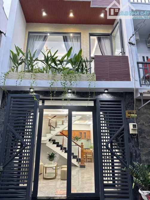 BÁN NHÀ LÊ VĂN QUỚI, 40M², 4X10M, 3 TẦNG, 2 PN, HXH, CHÍNH CHỦ, GIÁ CHỈ 4 TỶ XÍU