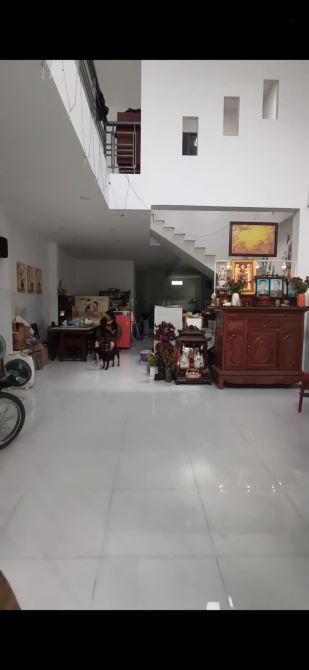 Nhà Mặt Tiền Kinh Doanh Đỗ Văn Dậy.176m2. Ngang 6,8m .2 Tầng.Đường 12m sằm uất ngày đêm