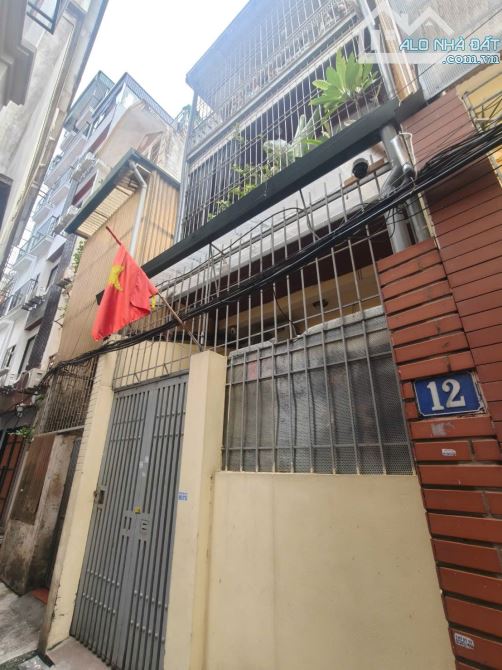Bán gấp nhà tự xây mặt ngõ Yên Hoà 20m ra Phố kdoanh CTY sổ 55m2 x mtiền 4m. Giá 13.8 tỷ