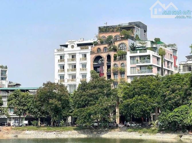 Building 10 Tầng 2 Hầm Văn Phòng View Hồ Đồng Lầm Đống Đa 396m2 Full Thổ Cư PCCC Đầy Đủ