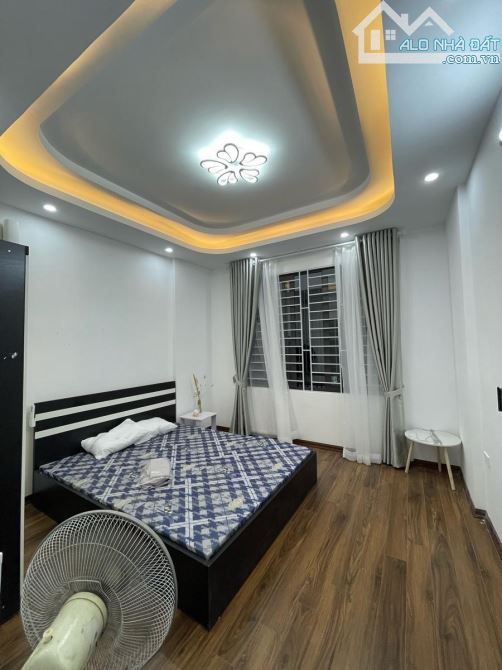 CHUNG CƯ MINI YÊN XÁ - DÒNG TIỀN 30TR/THÁNG, 44M2, 5 TẦNG, CHỈ 8.98 TỶ