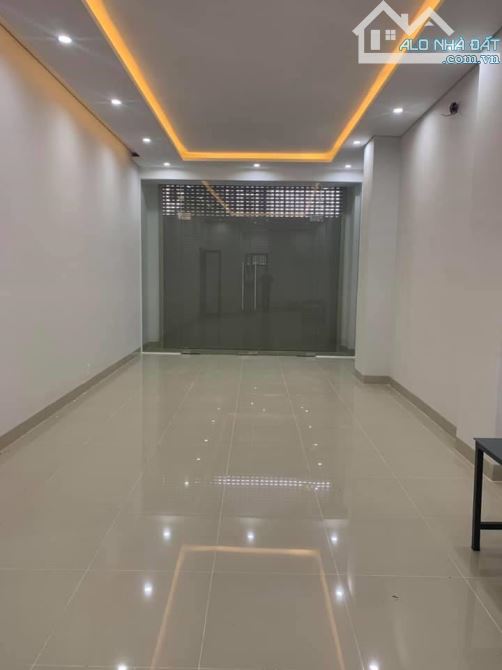 *Bán nhà mặt tiền Nguyễn Hữu Thọ, gần Đặng Thùy Trâm, dt 50m2 (ngang 6m), giá 8,9 tỷ TL