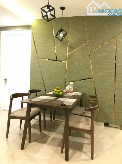 Bán nhà ( ngang 6m) mặt tiền Nguyễn Hữu Thọ- Ngay Bv Quân Y. DT 50M2 - Giá 8,9 Tỷ TL