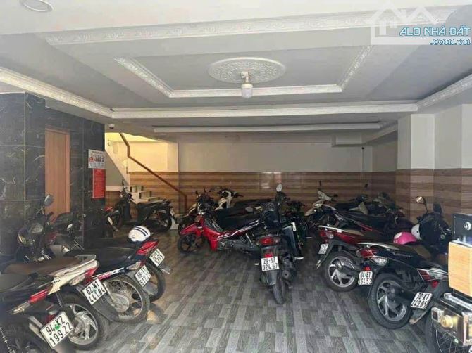 CĂN HỘ DỊCH VỤ 5 TẦNG, DƯƠNG QUẢNG HÀM, DÒNG TIỀN 1,44 TỶ/ NĂM, GIÁ CHỈ 18,9 TỶ