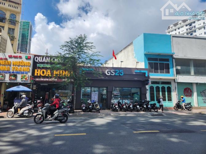 Mặt Tiền Cống Quỳnh P. Nguyễn Cư Trinh Quận 1, 8x37m , 271m , 105 tỷ