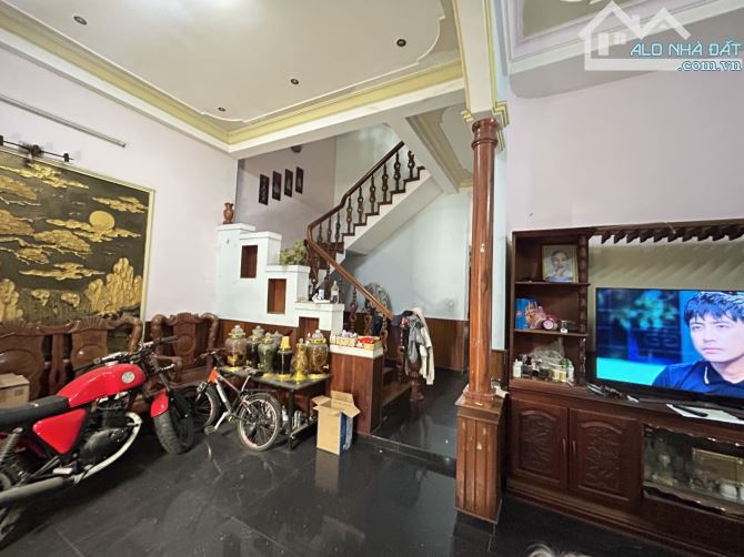 BIỆT THỰ MẶT TIỀN LÊ VĂN HIẾN – NGŨ HÀNH SƠN – 155M² – CHỈ 17 TỶ 🌴