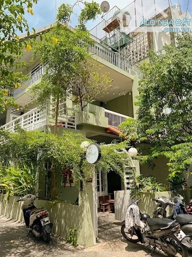 Bán Nhà Góc 2MT Lê Văn Sỹ Quận 3, DT: 7x18m-DTCN: 95m2-3 Tầng-HĐT: 35tr/th Giá 32 tỷ