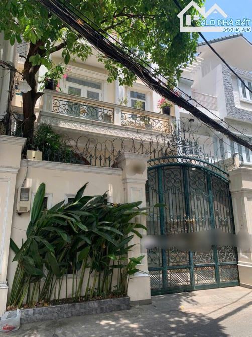 Bán gấp Biệt Thự, Hầm+ 4 Tầng, Hồ Biểu Chánh,Phú Nhuận,Dt; 230m2,Giá chỉ; 44 Tỷ