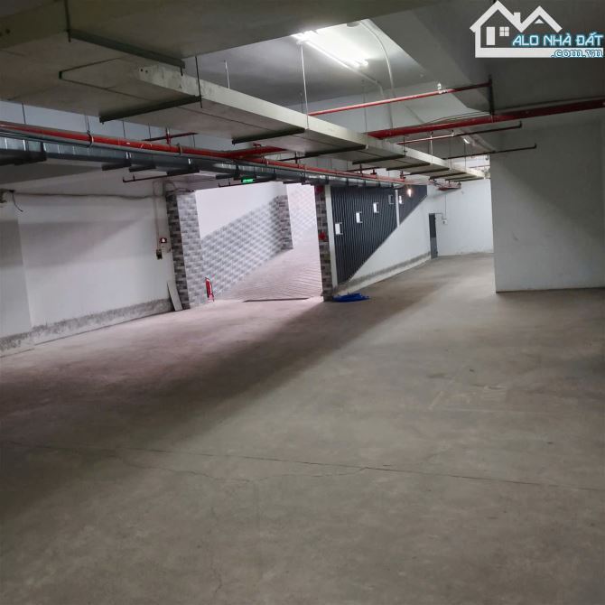 Bán Tòa Nhà Văn Phòng Trục Nguyễn Văn Trỗi,Phú Nhuận,Hầm7Tầng,(540m) Dts;3000m2,Giá 175 Tỷ