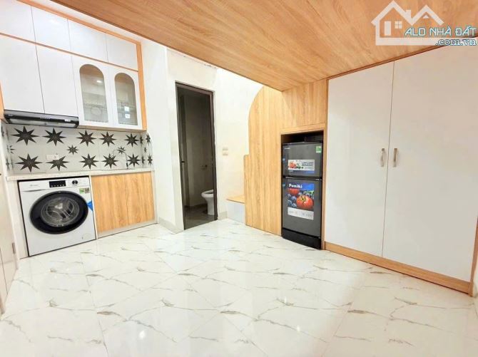 CHUNG CƯ MINI TAM TRINH DÒNG TIỀN 1.5 TỶ/NĂM, 85M2, 7 TẦNG, THANG MÁY, CHỈ 24.5 TỶ