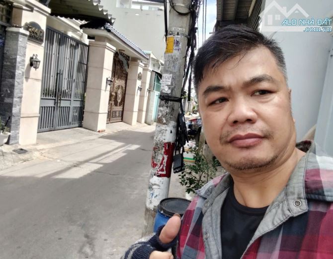 Bán nhà Lô Góc 63m2 có 6 tỏi x Thống Nhất Phường 16 Gò Vấp TP. Hồ Chí Minh.