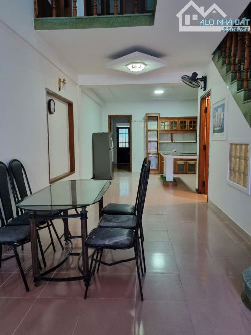 Nhà 3 Tầng Hàn Thuyên, 120m, -Giá 10.x tỷ TL