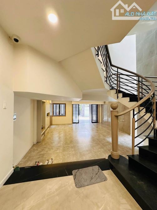 SIÊU PHẨM HXH LÊ QUANG ĐỊNH – NHÀ 5 TẦNG CAO CẤP ĐẸP NHƯ HÌNH, 6.2X22M, CN 125M2