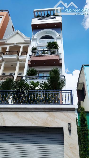 Siêu Phẩm Nhà Phố Quang Trung –7 tầng Thang Máy, SmartHome, Full Nội Thất cao cấp