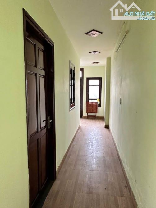 *Bán nhà 3 tầng, đường Bàu Năng 7, gần Hoàng Thị Loan, dt 85m2, giá 6,5 Tỷ