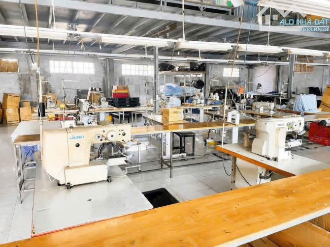BÁN NHÀ + XƯỞNG,Mặt Tiền Đường Nguyễn Văn Khạ, Củ Chi, 950m2, giá ngộp 9,5 tỷ