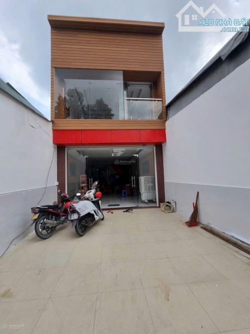 Tôi chính chủ chào bán tòa nhà 5 tầng tổng 14 phòng đường Cồn Dầu 24 Hòa Xuân.