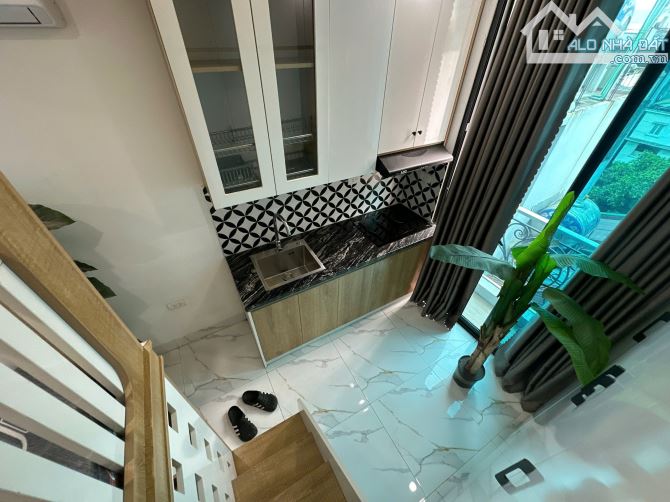 CHUNG CƯ MINI KHƯƠNG ĐÌNH, 83M2, 7 TẦNG THANG MÁY – 23 PHÒNG, 1.4 TỶ/NĂM, CHỈ 23.58 TỶ