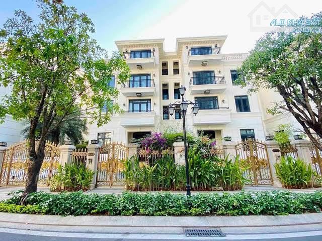 VIP: Biệt thự góc 3 mặt tiền Nguyễn Thành Ý_Đa Kao, Quận 1_13x20m 4 tầng HĐT: 150tr_120 tỷ