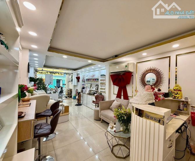 NGÃ TƯ VĨNH VIỄN – NGUYỄN DUY DƯƠNG– TRUNG TÂM QUẬN 10 – DT: 39M2 – 4 TẦNG – 14 TỶ 5