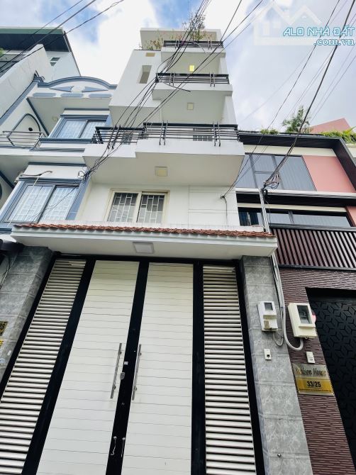 9.8 Tỷ! Nhà 5 Tầng - Ngay Tân Sơn Nhì - Dt 4x17m - Hiếm Nhà Bán