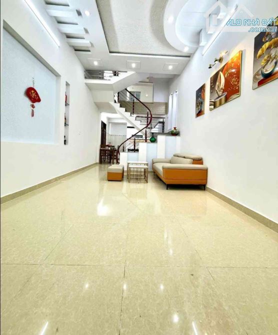 Bán nhà Thiên Lôi – Lê Chân. 55m² x 4 tầng, cạnh Aeon Mall, sân cổng riêng. Chỉ hơn 3 tỷ 5