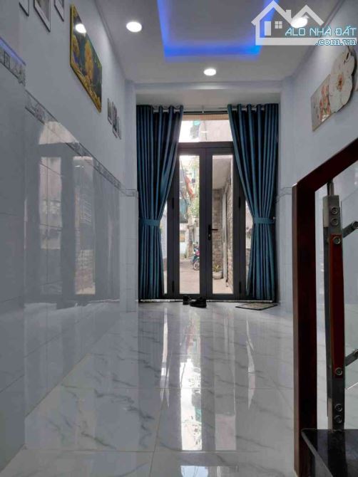 NHÀ ĐẸP CHO GIA ĐÌNH TRẺ TÂN BÌNH 3 TẦNG – PHÁP LÝ CHUẨN – 2.58 TỶ