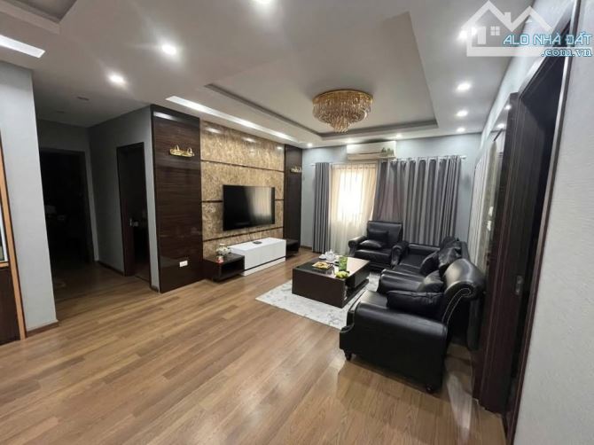 KĐT NAM CƯỜNG 104M2 3PN 10.2 TỶ - LÔ GÓC - FULL NỘI THẤT - GẦN BỆNH VIỆN E, BỘ CÔNG AN