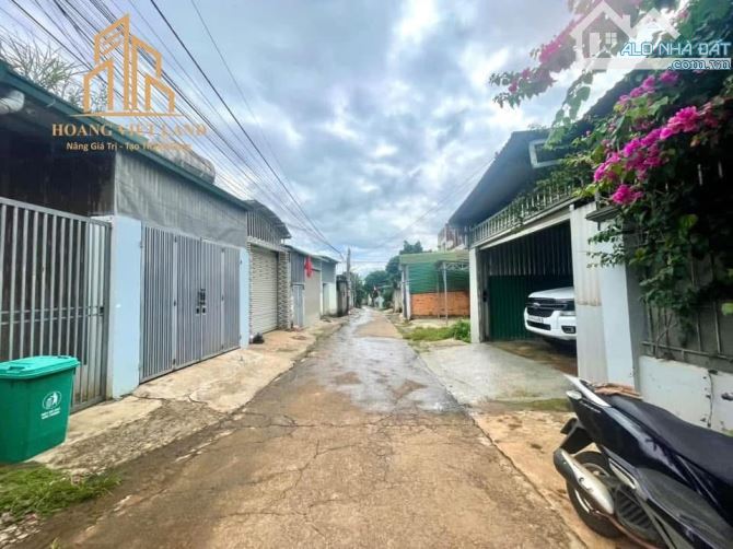 DÃY TRỌ HẺM 184 ĐỒNG KHỞI - HẺM THÔNG THOÁNG Ô TÔ, THỔ CƯ 100%