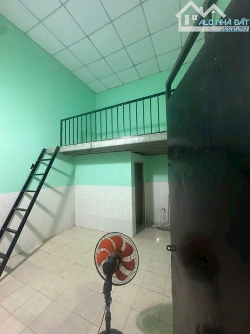 Bán dãy nhà trọ 5 phòng tại Chợ Chiều, 5x20 giá hấp dẫn 1ty3, thu nhập 6trieu/ thang