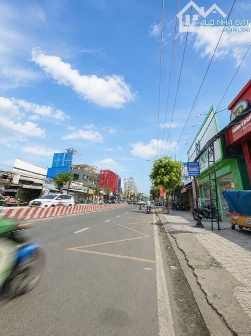 Bán nhà có dòng tiền - Kề Phú Mỹ Hưng, Quận 7 - Đường oto 30m - 6x14,5m - Hiện hữu, 5 tỷ x