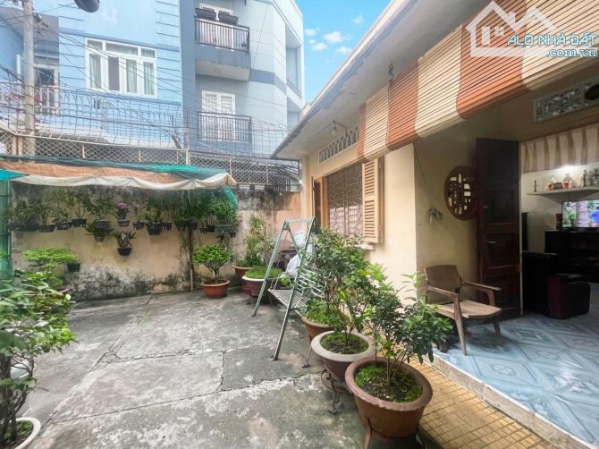 O2796* GIẢM SẬP SÀN 242M2 sát NGÃ 6 GÒ VẤP - GIÁ 2X TỶ