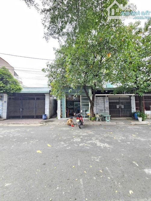 Bán dãy trọ 5x21m, đường N20 KDC Bình Đáng, thu nhập 5tr/th (Giá rẻ)