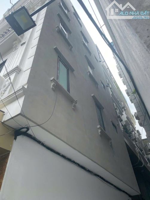 BÁN NHÀ RIÊNG PHỐ LÊ ĐỨC THỌ – 35M² × 5 TẦNG – LÔ GÓC 3 THOÁNG – 6,95 TỶ