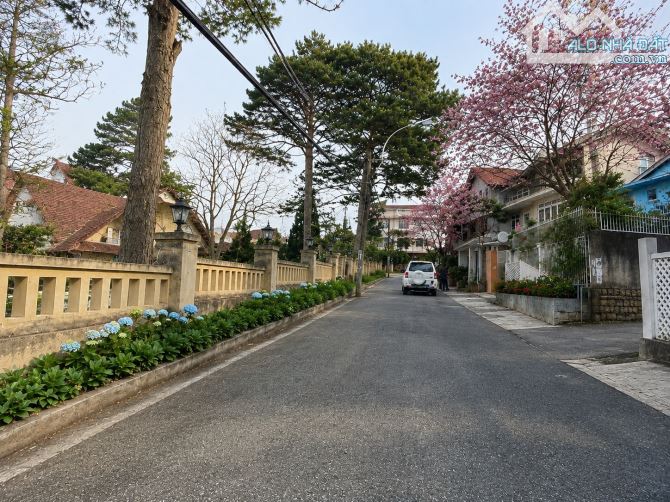 BÁN VILLA SANG TRỌNG HẺM Ô TÔ LỚN – KHU TOẠ ĐỘ VÀNG NGHỈ DƯỠNG CÔ GIANG 221m2 P.9, ĐÀ LẠT