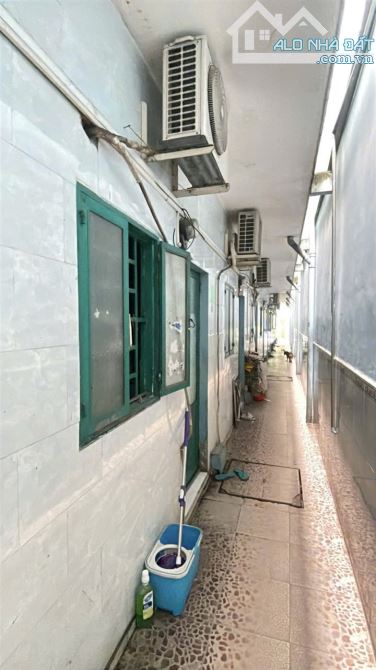 NHÀ XƯỞNG 2 MẶT TIỀN LƯU THÔNG 2 HƯỚNG MẶT TIỀN THANH NIÊN - BÌNH CHÁNH* 2866M2 - NỞ HẬU