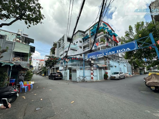 Giá 39 tỷ- HĐT 100tr/th Căn Góc Đường Thiên Phước Q.Tân Bình, DT: 12x18m-5 Lầu-32 Phòng