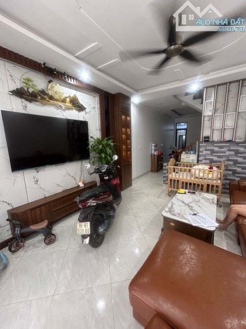 Đỗ Phú - An Đồng - 2 Ôtô đỗ cửa - Giá 3x tỷ