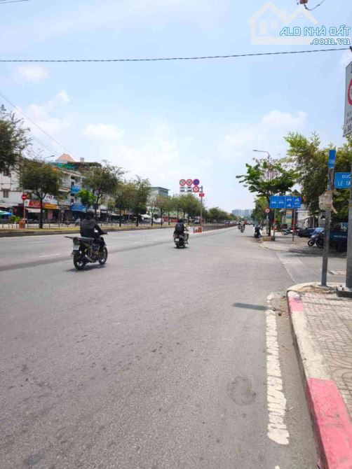 NHÀ XƯỞNG MẶT TIỀN KINH DƯƠNG VƯƠNG 1.000M2 FULL THỔ. GẤP BÁN GIẢM MẠNH, GIÁ CHỈ 28 TỶ
