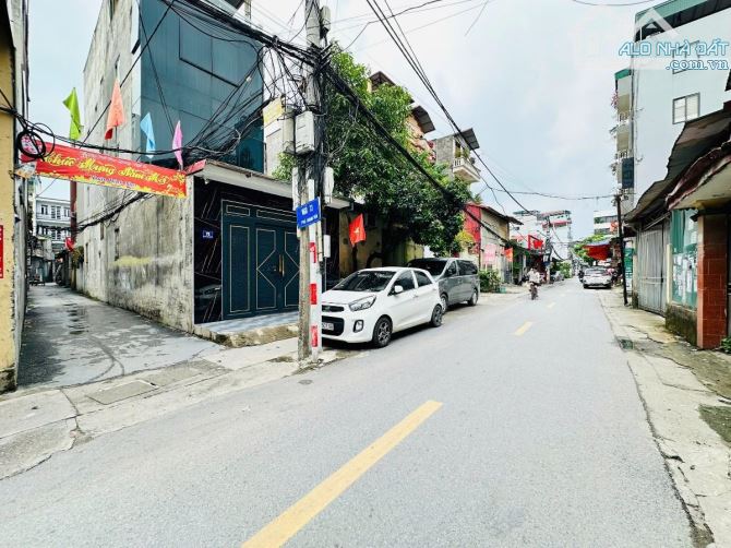 Giá Đầu Tư, CC Mini , Ô Tô Đậu Cửa. Đại Mỗ , Nam Từ Liêm. 80M 7T MT5,5m Giá 13,5 Tỷ